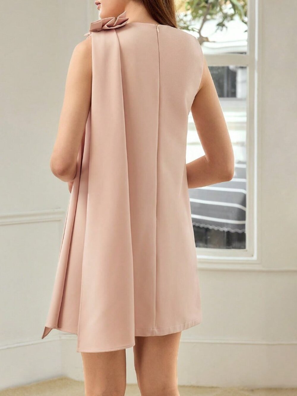 Baby Pink Elegant Women's Short Dress - Picture 3 of 7